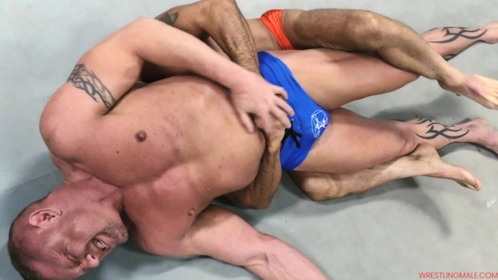 82-wrestlingmale-Boston-Clash-9-Slade-Vs-Mike-Short-Part1-Bearhug-06