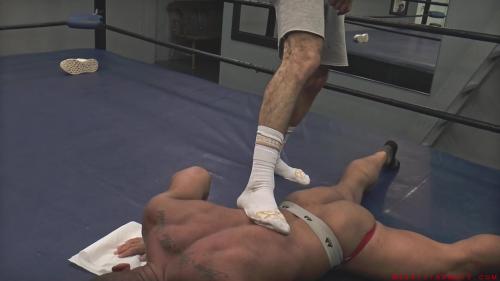 27-Wrestlingmale-Conquers-Under-Chloro-Attack-28