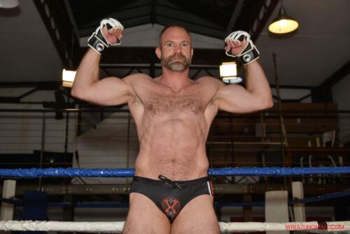 wrestlingmale-Dan2