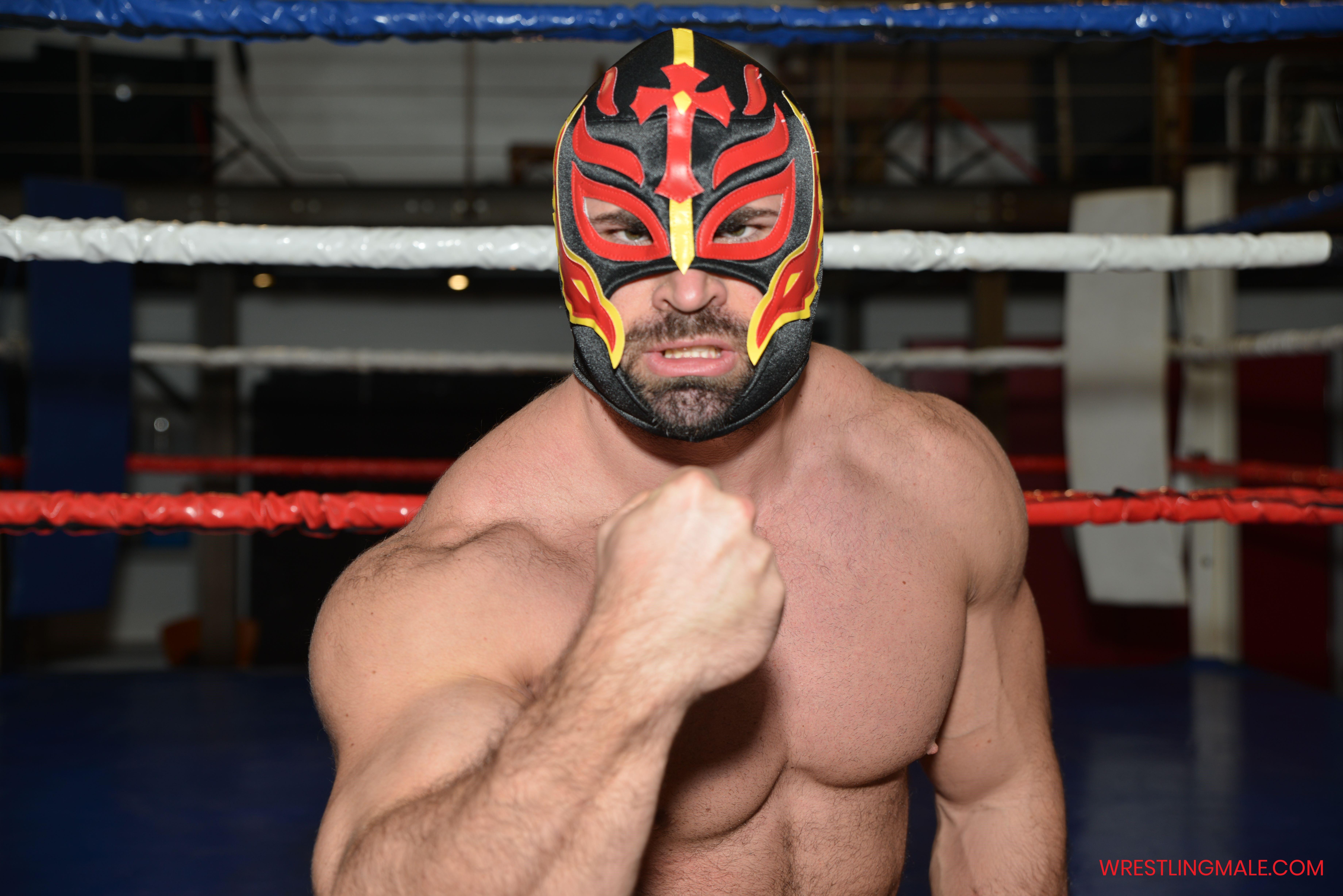 wrestlingmale-Giulian3